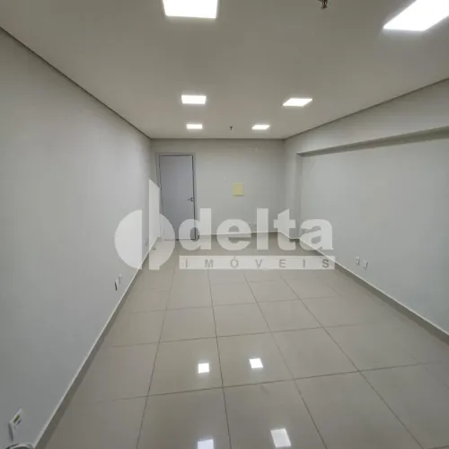 Sala disponível para locação no bairro Brasil em Uberlândia-MG