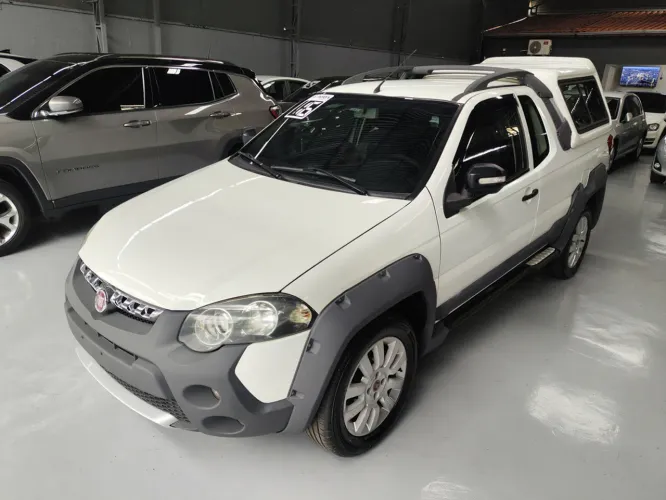 Fiat Strada Adventure 1.8/ 1.8 Locker Flex CE 2016