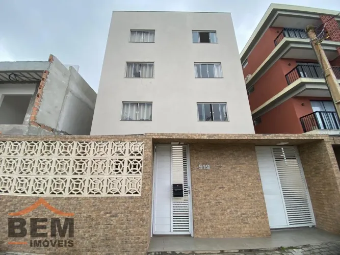 Apartamento para aluguel no Centro de Navegantes
