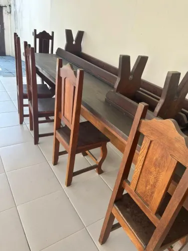 mesa angelim pedra maciça