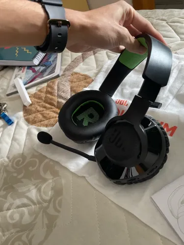 Fone JBL QUANTUM