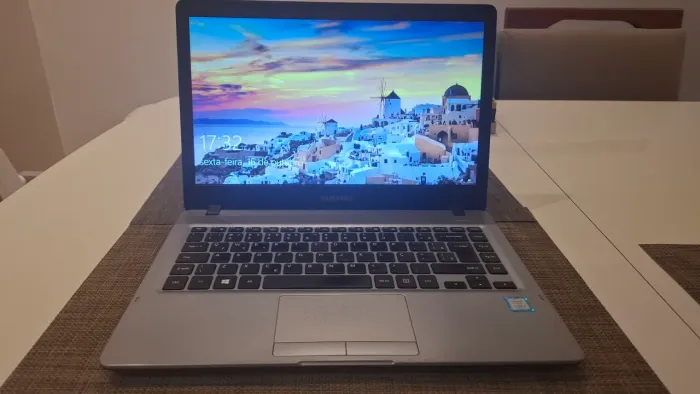 Notebook Samsung i5 7th 8GB ram SSD