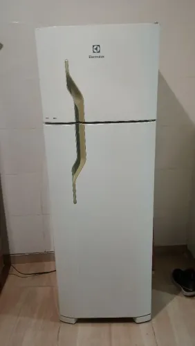Geladeira Eletrolux