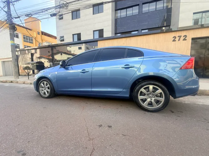 Volvo S60 T-4 1.6 180cv 4P 2013