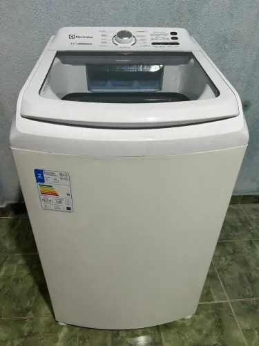 Máquina de lavar Electrolux 14kg seminova
