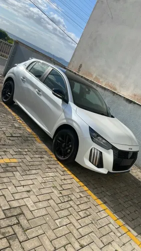 Peugeot 208 Style 1.0 Flex 6V 5P Mec. 2025