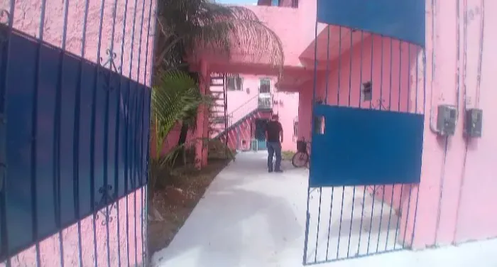 Apto terreo tipo kitnet - 