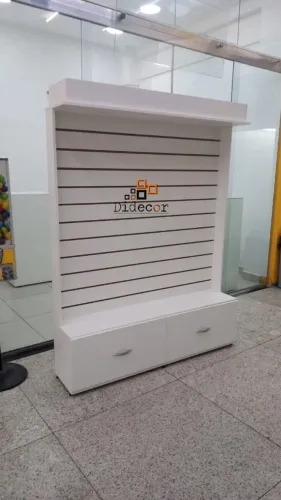 Estante canaletado