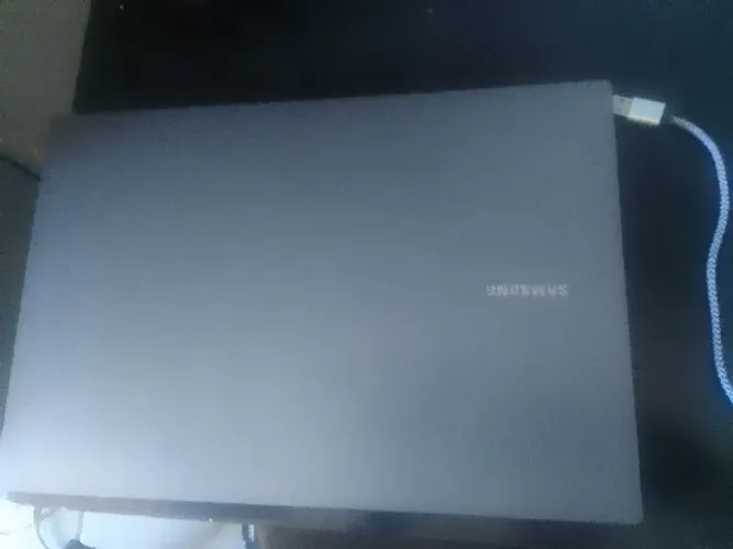 Notebook Samsung 240gb SSD 4gbRAM 15"