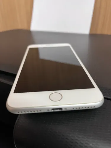 iPhone 8 Plus