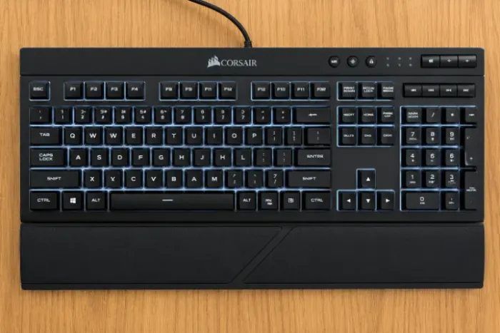 Teclado K55 Corsair