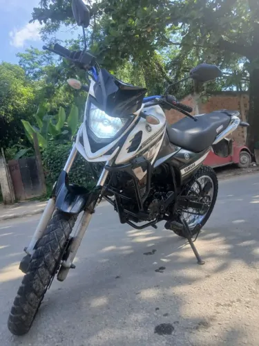 YAMAHA CROSSER 2021/2022