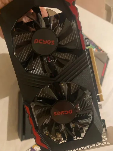 GTX 1050 TI  4 gb Pcyes nova