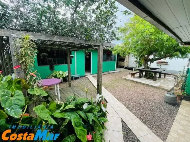 Residencia em Zona de Moradores...