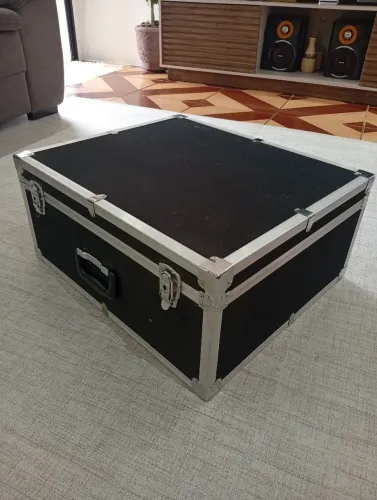 Vendo acordeon Serrano 80 baixos.