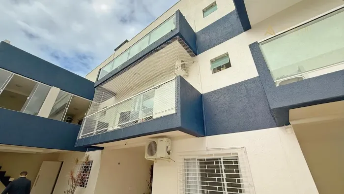 Sobrado em Caiobá com 4 dormitórios MELHOR custo benefício!