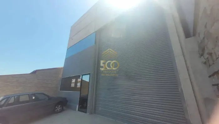 Industrial  Galpão - Aluguel - de Área Total - de Área Privativa - R$:11.000,00 - Barreiro