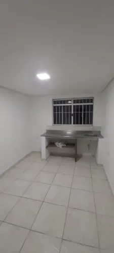 Kitnet quarto cozinha e banheiro