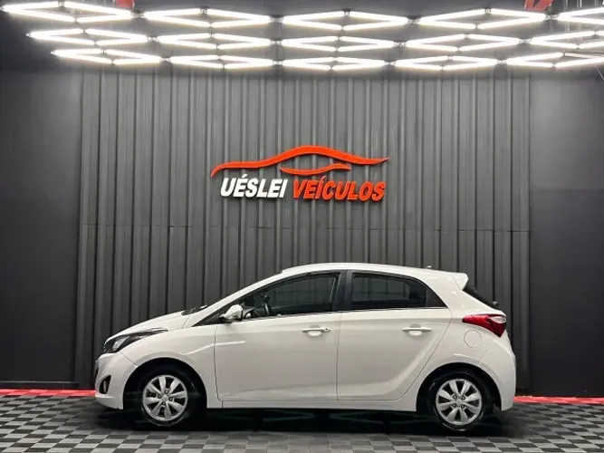 Hyundai HB20 C.style/c.plus 1.6 Flex 16V Aut. 2015