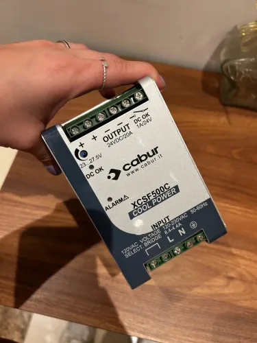 Fonte de Alimentação Cabur XCSF500C 24VDC 20A Cool Power