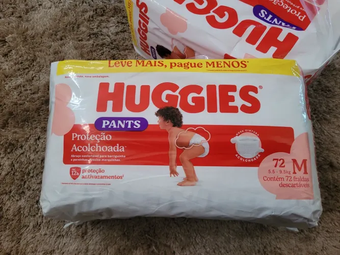 Fralda Huggies Pants Roupinha Proteção Acolchoada M 72 un