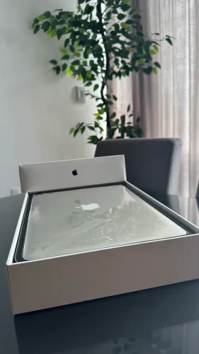 MacBook Air 13 i5 8gb 128gb 2017