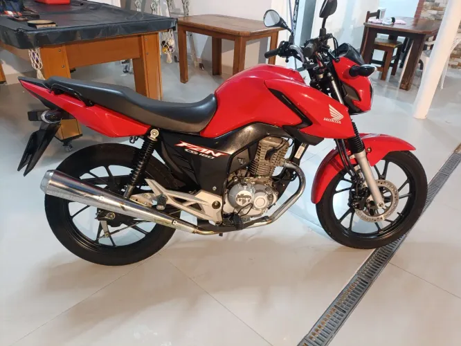 ? Honda CG 160 Fan 2023 - Vermelha