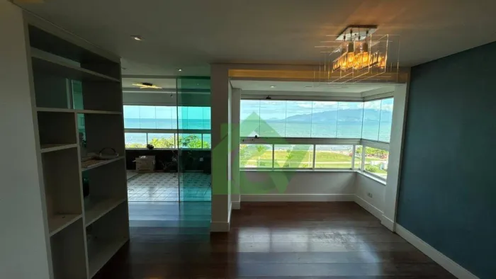 Apartamento com 3 dormitórios à venda, 132 m² por R$ 1.400.000,00 - Indaiá - Caraguatatuba