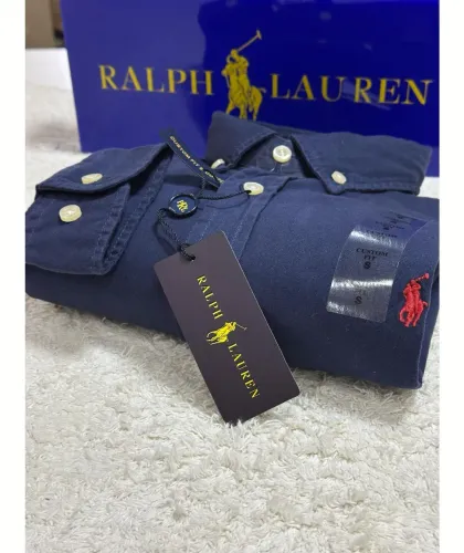Kit com 1 camisa social e 1 camisa polo