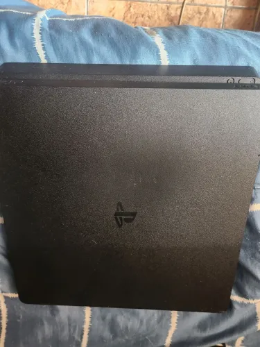 PS4 SLIM