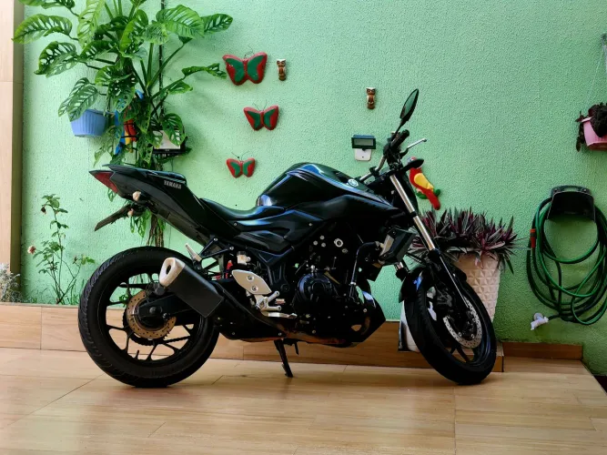 vendo moto Yamaha, mt03 ano  modelo 2019 em bom estado, único dono