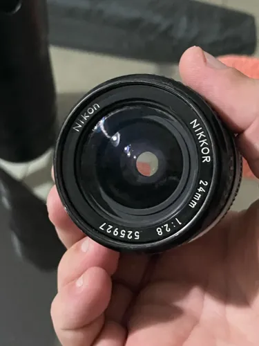 Lente Nikkor F 24mm
