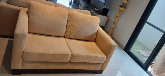 Sofá Velutex de dois lugares