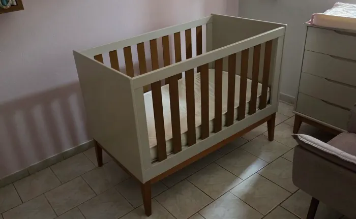 Berço + Colchão Ortobom (infantil)