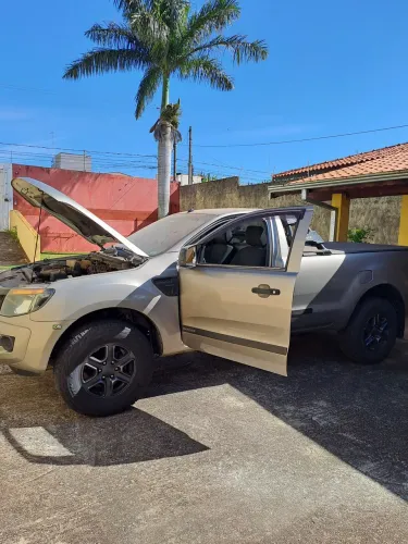 Ford Ranger XLS 2.5 16V 4X2 CS 2013