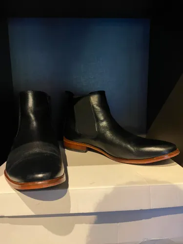 Bota Masculina Chelsea Preta Couro