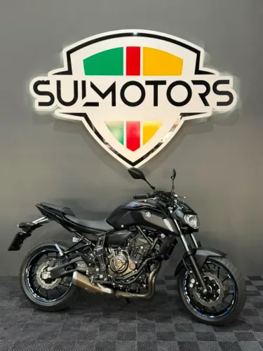 YAMAHA MT07