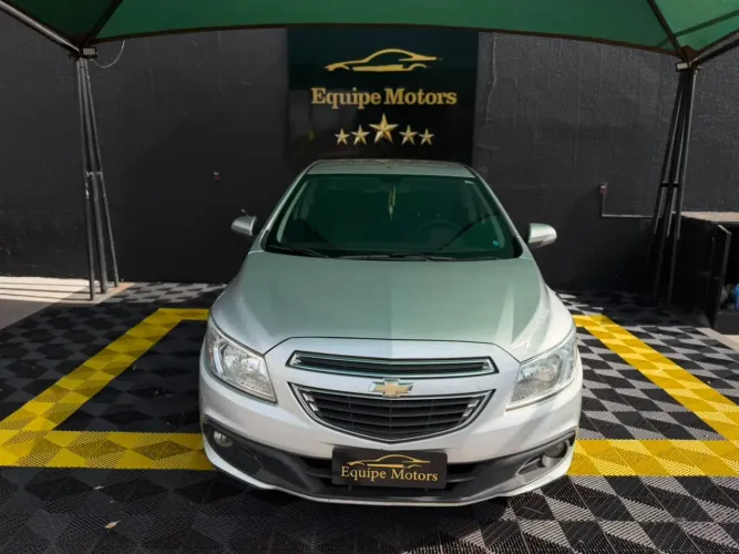 Chevrolet Prisma Sed. LT 1.0 8V Flexpower 4P 2014