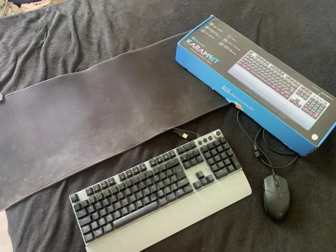 Kit Mouse + Teclado + Mousepad RGB