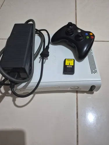 Xbox 360 HD 500gb
