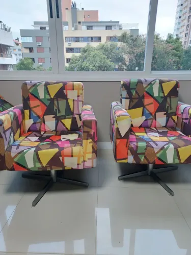 Poltronas giratória