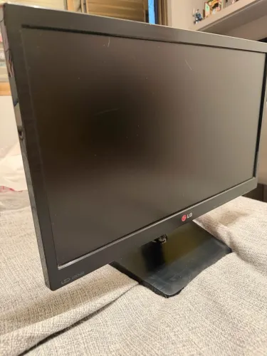 MONITOR COMPUTADOR/TV 20?