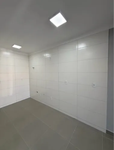 Casa nova com 2 quartos