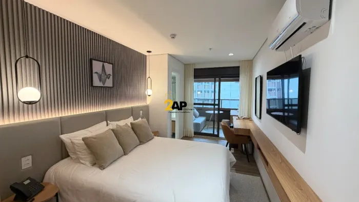Studio de Luxo à Venda em Condomínio Exclusivo na Bela Vista, São Paulo-SP: 1 Quarto, 1 Ba