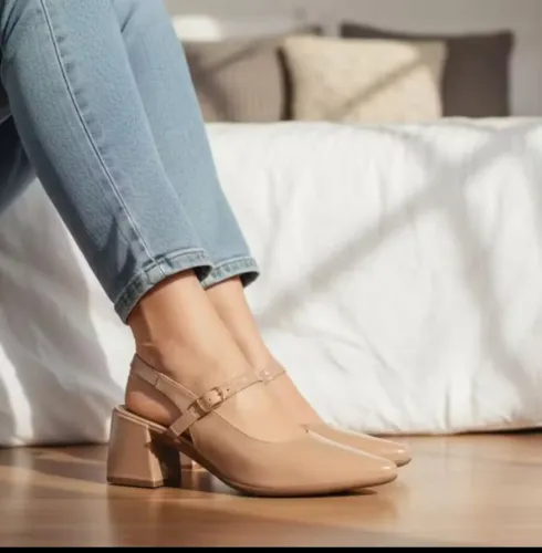 Sapato feminino nude