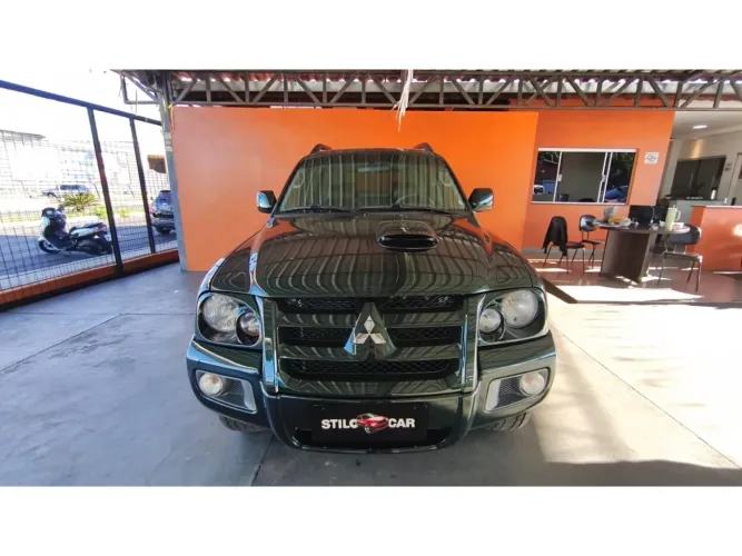 Mitsubishi Pajero Sport 3.0 4X2 V6 24V 2011
