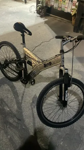 Bicicleta Jeep comanche limited