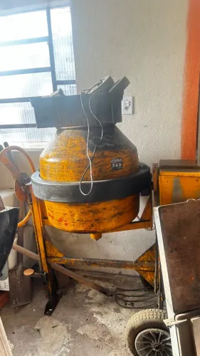 Betoneira 120L