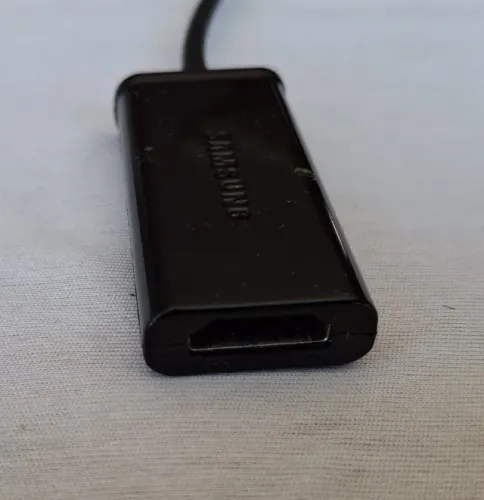 Adaptador Samsung HDMI para Smartphone Micro USB
