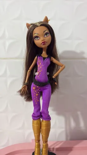 Clawdeen Festival Music (2012)